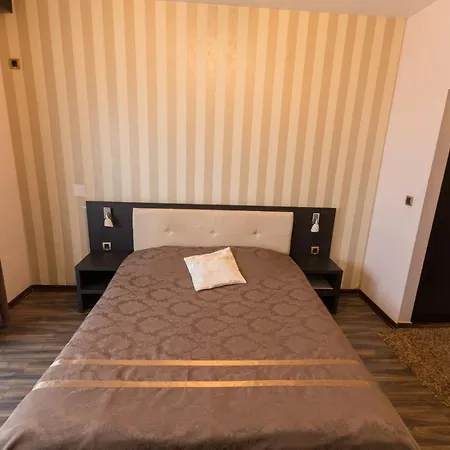 Apartman Divcibarski Vajati